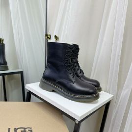 Picture of UGG Shoes Women _SKUfw106407617fw